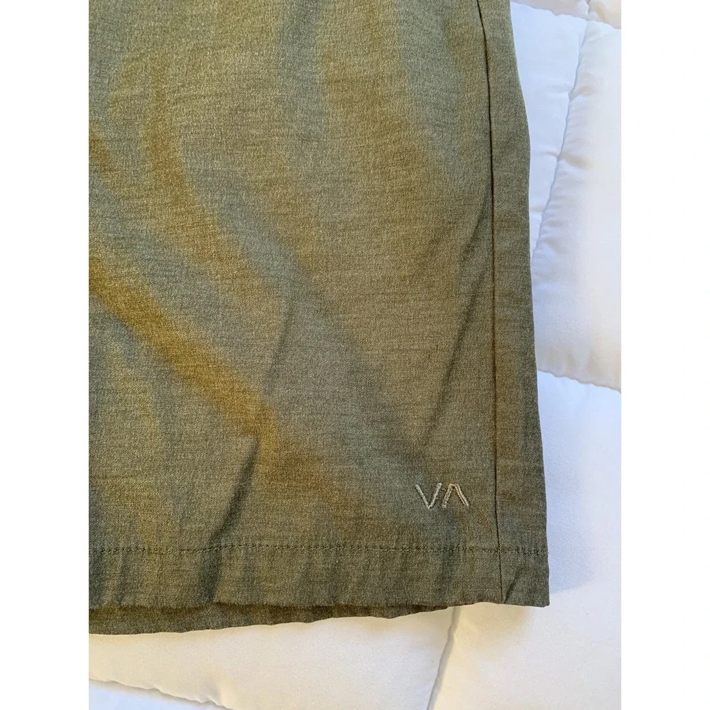 RVCA Mens‎ Shorts Olive Button Closure Size 29